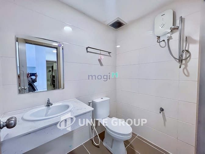 Hình ảnh Cho thuê Studio Ban công 45m2 view Q1 Free phí qly sát Q4,Q8