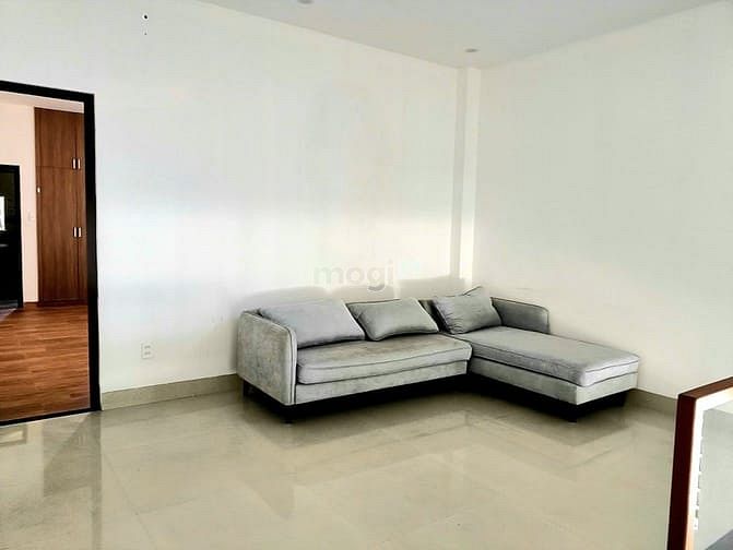 Hình ảnh Căn Hộ Nguyễn Văn Nguyễn , Dt 135m2, Nhà 4 Tầng, ĐG 20m, Giá 11.5 Tỷ.