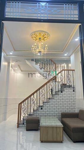 Hình ảnh Hiếm có khó tìm- nhà 2 tầng 32m2 giáp Tân Phú