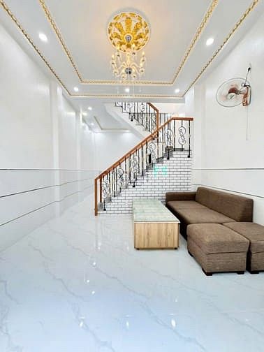 Hình ảnh Hiếm có khó tìm- nhà 2 tầng 32m2 giáp Tân Phú