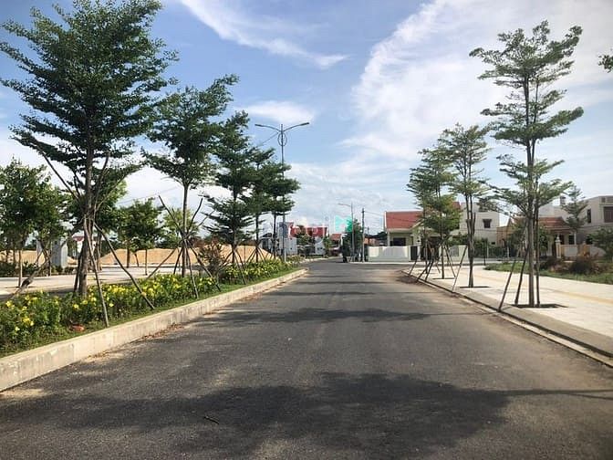 Hình ảnh Bán lô đất nền MT đường 175m2 Phường Thanh Hà TP Hội An-Đã sổ hồng.