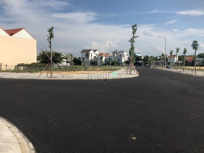 Hình ảnh Bán lô đất nền MT đường 175m2 Phường Thanh Hà TP Hội An-Đã sổ hồng.