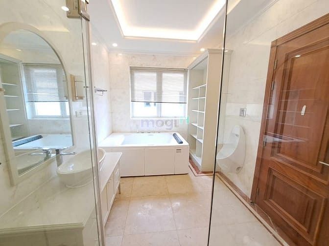 Hình ảnh Cho Thuê Biệt Thự Saroma Sala chỉ 200tr/th, DTSD ~ 900m2