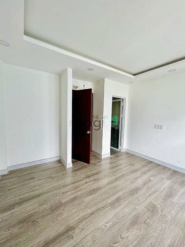 Hình ảnh Nhà Hiếm Lê Thúc Hoạch- Tân Phú