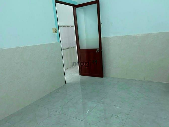 Hình ảnh Chính chủ bán nhà HXH Hoàng Diệu Q4 1T1L 36M2/980TR gần trường ĐH,SHR