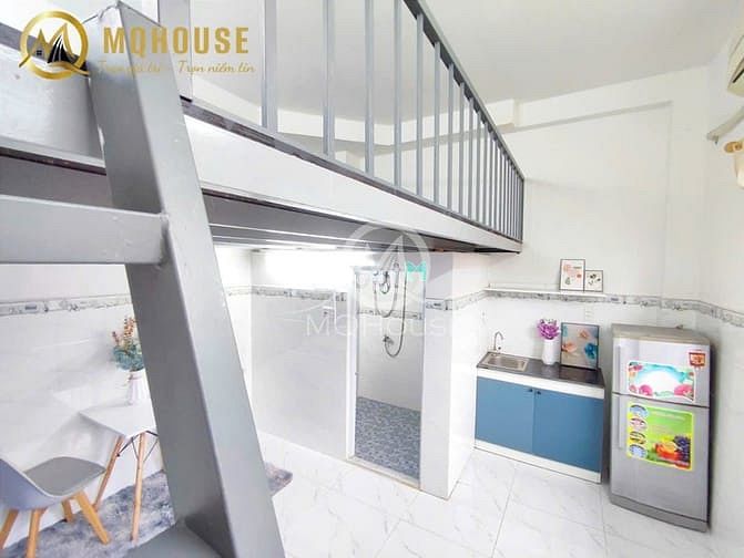 Hình ảnh Cho Thuê CH Duplex Mạc Đĩnh Chi Q1 -ban công cửa sổ thông thoáng