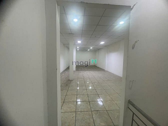 Hình ảnh Cho Thuê MBKD vị trí đẹp đường Cộng Hòa, Phường 4, Tân Bình !