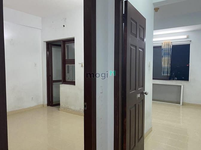 Hình ảnh Cần bán gấp CC 69M2, 2PN, 1WC - Chung cư Gia Phú