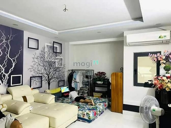 Hình ảnh Nhà mới Quận Tân Bình - Siêu đẹp- Gần sân bay
