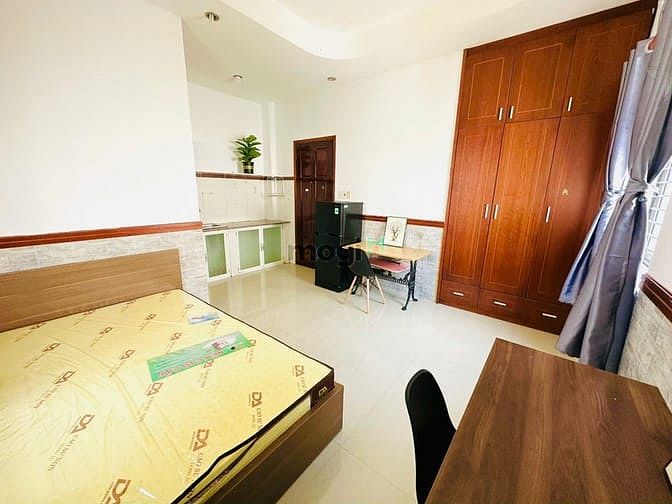 Hình ảnh Cho thuê phòng studio Quận 10 có cửa sổ gần trường đại học