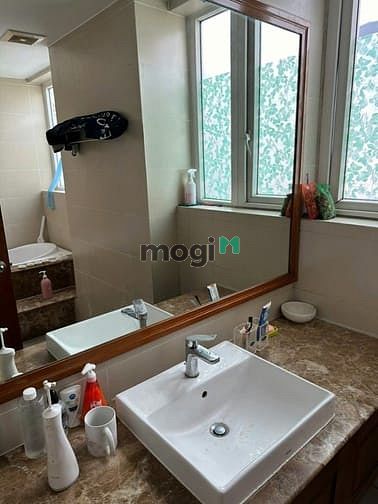 Hình ảnh Mb6623 nạp rút nhanh chóng 3pn3wc-139m2-full nội thất chung cư Sky Center giá 27tr/th