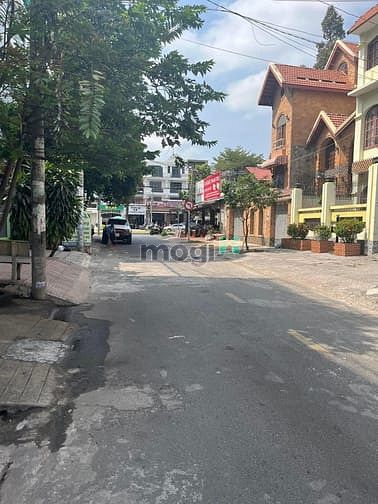 Hình ảnh Bán lô đất hướng tây, 5x20m, giá 11,9 tỷ. Khu Tên Lửa. Bình Tân.