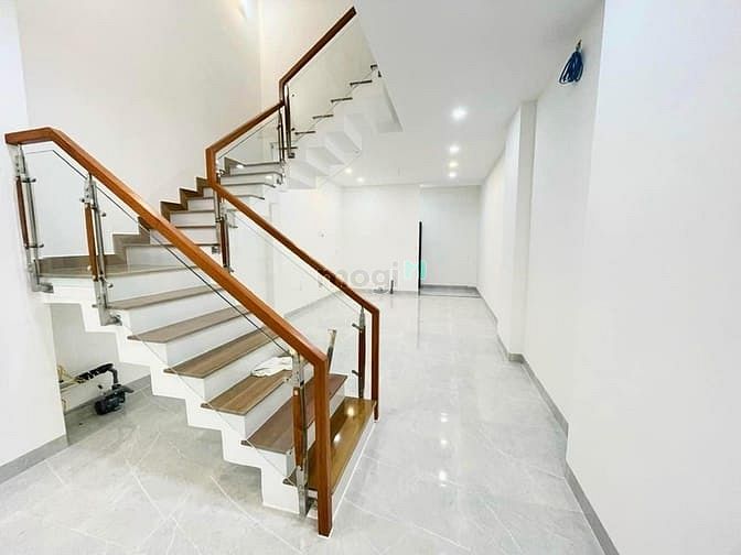 Hình ảnh Cho thuê nhà 259C Võ Văn Tần, Phường 5, Quận 3.