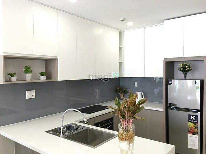 Hình ảnh Bán chung cư 80m2 2pn có nội thất tại Gold View quận 4