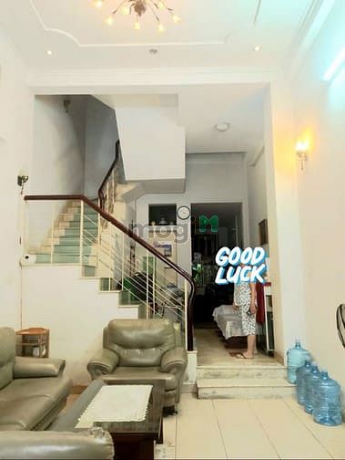 Hình ảnh Nhà mặt tiền khu Tên Lửa, 66m2, 4 Tầng, đường số 38.