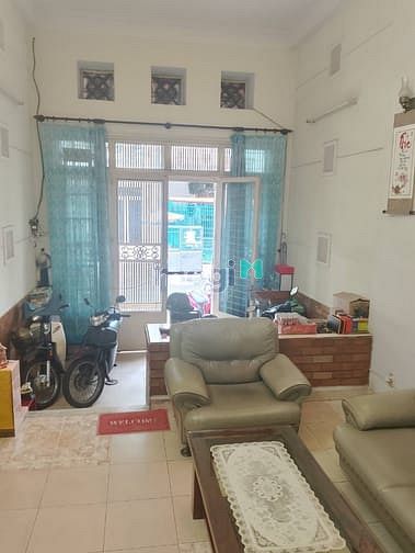 Hình ảnh Nhà mặt tiền khu Tên Lửa, 66m2, 4 Tầng, đường số 38.