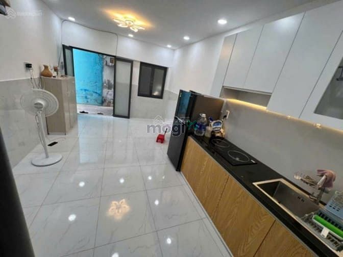 Hình ảnh Bán nhà quận 8 3ty4 sát bên quận 5 bán gấp