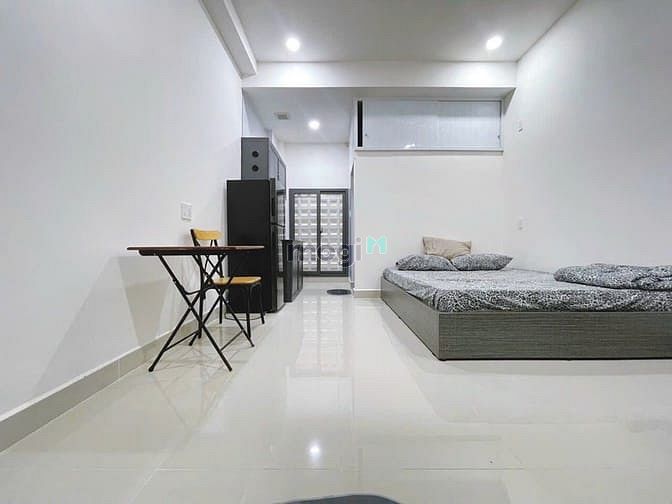 Hình ảnh 40 phòng cho thuê gần ngã tư bảy hiền - thang máy