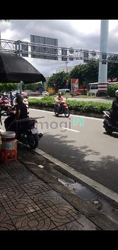 Hình ảnh Cho thuê nhà MT Phạm văn đồng, giá rẻ