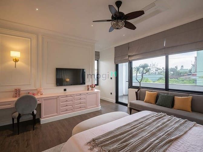 Hình ảnh Bán biệt thự Nam Thông, giá cực rẻ, dt: 369m2, 5 phòng ngủ, luxury