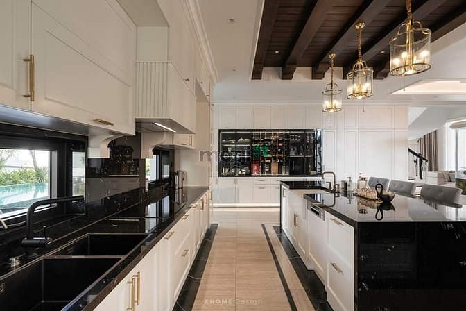 Hình ảnh Bán biệt thự Nam Thông, giá cực rẻ, dt: 369m2, 5 phòng ngủ, luxury