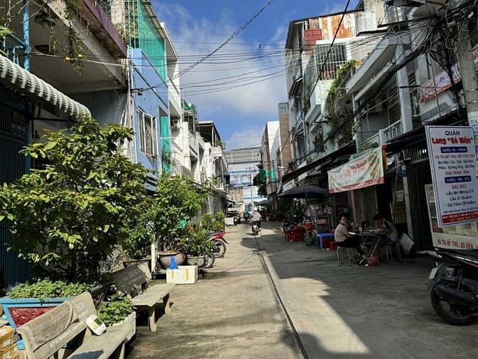 Hình ảnh ♦ Nhà Mặt tiền Hẻm Ngay AEON Bình Tân
