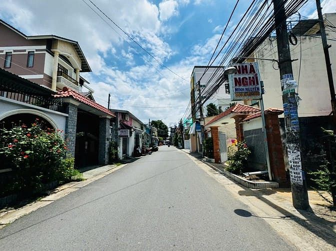 Hình ảnh Bán đất phường Tân Tiến hẻm Highlands đường Phan Trung 425m2 giá 20 tỷ