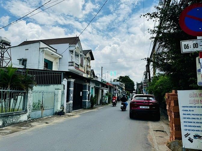Hình ảnh Bán đất phường Tân Tiến hẻm Highlands đường Phan Trung 425m2 giá 20 tỷ