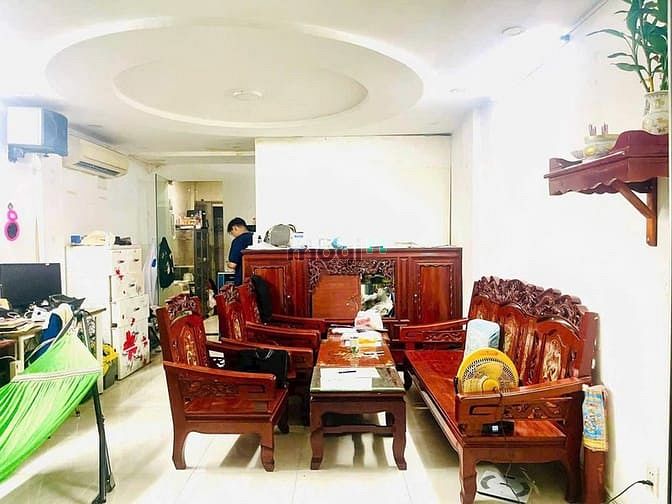 Hình ảnh Nhà Hiếm Cách Mạng Tháng 8 Quận 10
