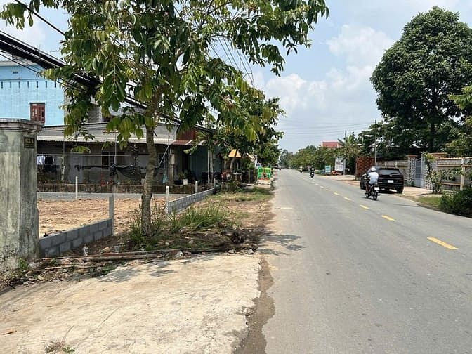 Hình ảnh Bán 874m2 (15x47) đất MT tỉnh lộ 2. Giá: 13 tỷ