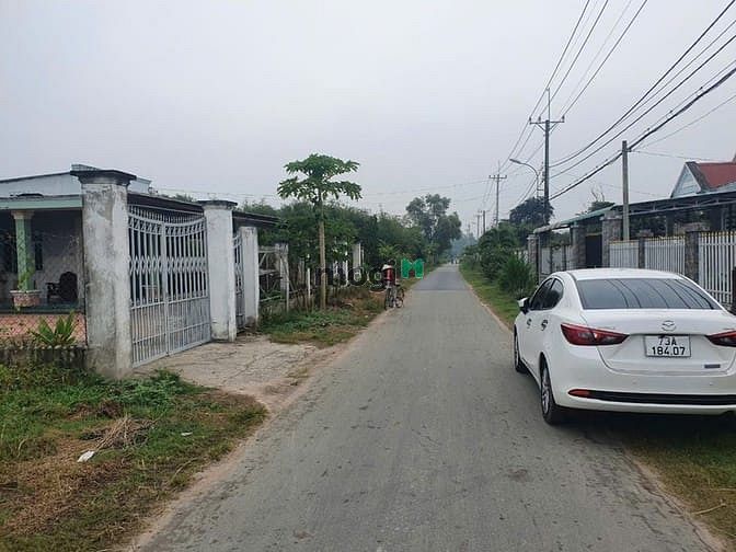 Hình ảnh Bán 150m2 đất đường Nhựa Trung Lập Hạ. Giá 2 tỷ