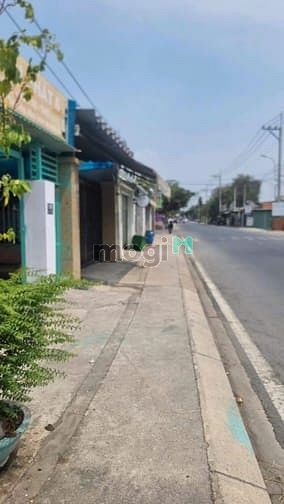 Hình ảnh Bán Nhà MT tỉnh lộ 15. DT 250m2. Trung An. Giá 6,5 tỷ