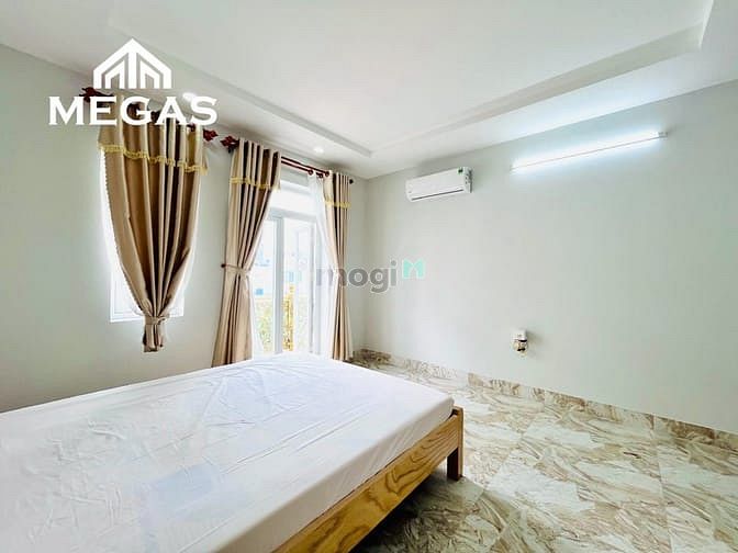 Hình ảnh Nhà Mới, Full Nội Thất Giá Ưu Đãi Thang Máy Siêu Phẩm Ngay Lê Văn Quới