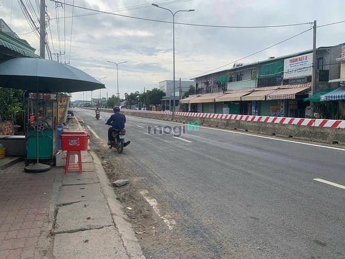 Hình ảnh Bán gấp trả nợ bank 246m2 thổ cư gia cuc re 1tỷ55