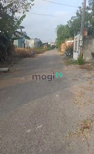 Hình ảnh Bán 1200m2 đất Xã Tân Phú Trung. Giá 10 tỷ