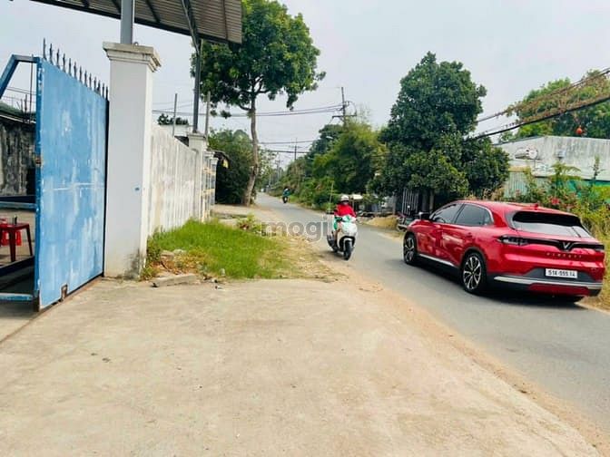 Hình ảnh Bán 1529m2 đất đường Nhựa. Giá 9,7 tỷ