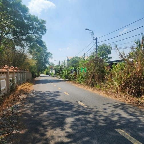 Hình ảnh Bán 2167m2. Phước Vĩnh An. Giá 10,6 TỶ