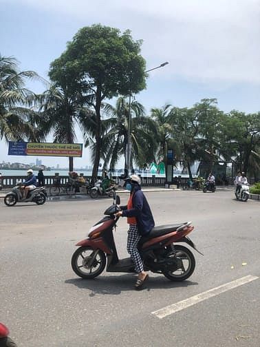 Hình ảnh Mặt Phố Lạc Long Quân 41m2 mặt tiến dài 15m (lô góc), View Hồ Tây.