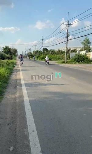 Hình ảnh Bán 1800m2 đất MT tỉnh lộ 15. Giá 13 tỷ