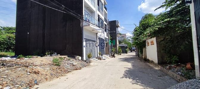 Hình ảnh Quận 12, Bán đất An Phú Đông, DT 8*27m Cn 218m2 thổ cư