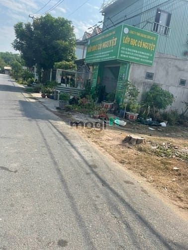 Hình ảnh Bán Nhà Vườn DT 2000m2. Phước Vĩnh An. Giá 9 tỷ