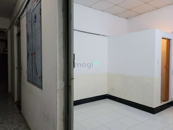 Hình ảnh Trống 1 phòng 947 Hoàng Sa từ 20/09