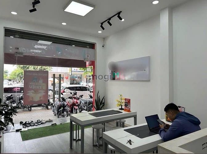 Hình ảnh Siêu hiếm nhà mặt phố Hàm nghi 4 tầng cần bán gấp chỉ 13 x tỷ