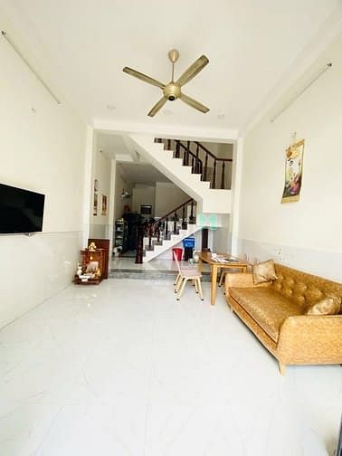 Hình ảnh Bán nhà 3 tầng HXH 5m thông Thạnh Xuân 22, 62m2, 3T, 2 ST chỉ hơn 4 Tỷ