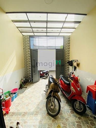 Hình ảnh Bán nhà 3 tầng HXH 5m thông Thạnh Xuân 22, 62m2, 3T, 2 ST chỉ hơn 4 Tỷ