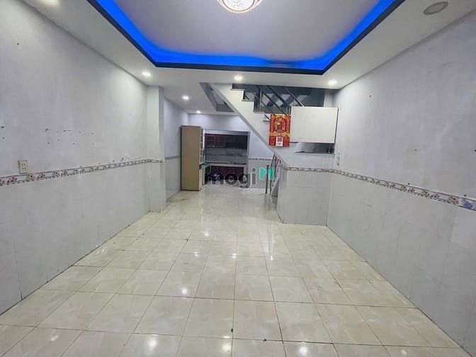 Hình ảnh Nhà 3 Tầng, sát Tên Lửa, 48m2, hẻm 4m.