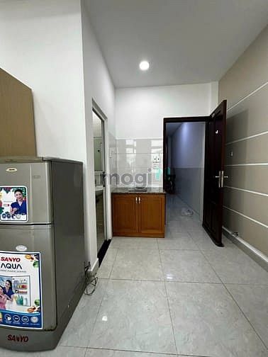 Hình ảnh Cho thuê phòng studio quận 10 có ban công gần công trường dân chủ