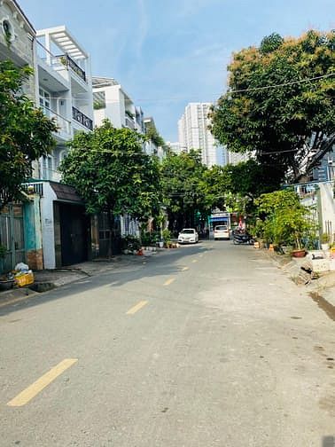 Hình ảnh 🏡🍂Biệt Thự mini Tên Lửa 8x13m 3 tầng GARA ÔTÔ-TẶNG FULL NỘI THẤT GỖ