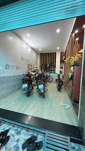 Hình ảnh 🏡🍂Biệt Thự mini Tên Lửa 8x13m 3 tầng GARA ÔTÔ-TẶNG FULL NỘI THẤT GỖ