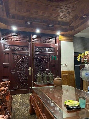 Hình ảnh 🏡🍂Biệt Thự mini Tên Lửa 8x13m 3 tầng GARA ÔTÔ-TẶNG FULL NỘI THẤT GỖ